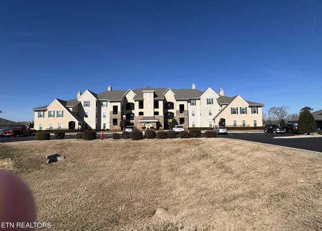 Property at 545 Rarity Bay Pkwy Apt 207, Vonore, TN 37885, 3 beds, 2 baths