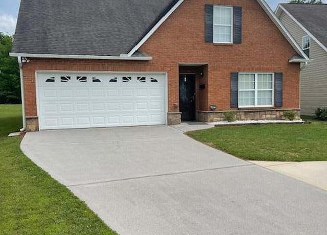 Property at 109 Abbott Rd, Lenoir City, TN 37771, 3 beds, 3 baths