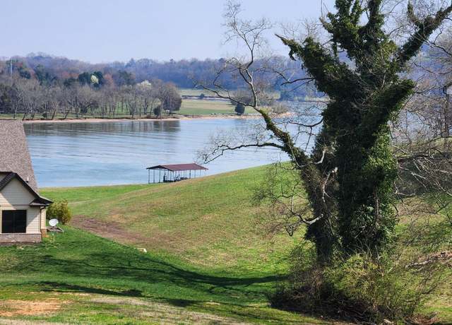 Property at 496 Quiet River Ln, Loudon, TN 37774