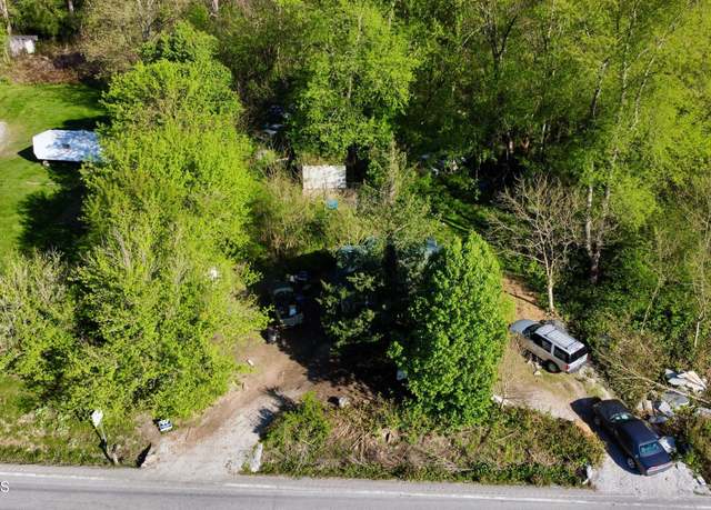 Property at 1114 Highway 25w S, Lafollette, TN 37766, 2 beds, 1 bath