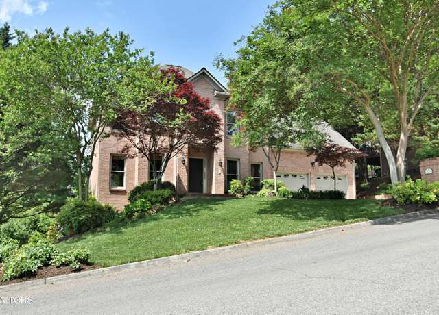 Property at 923 Glensprings Dr, Knoxville, TN 37922, 4 beds, 2.5 baths