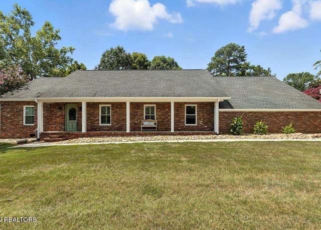 Property at 11145 Windward Dr, Farragut, TN 37934, 4 beds, 3.5 baths