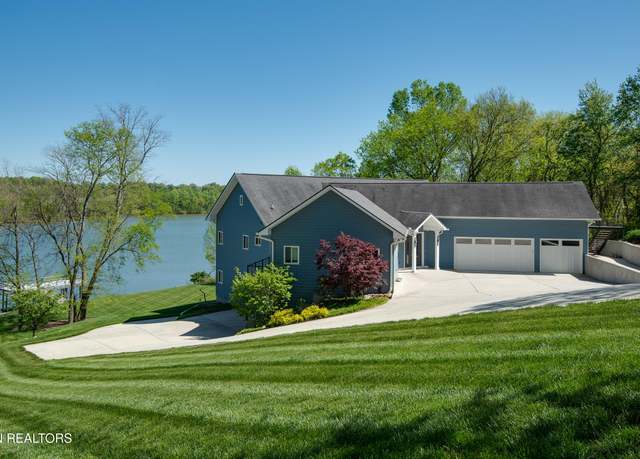 Property at 160 Merlot Ct, Loudon, TN 37774, 4 beds, 4.5 baths