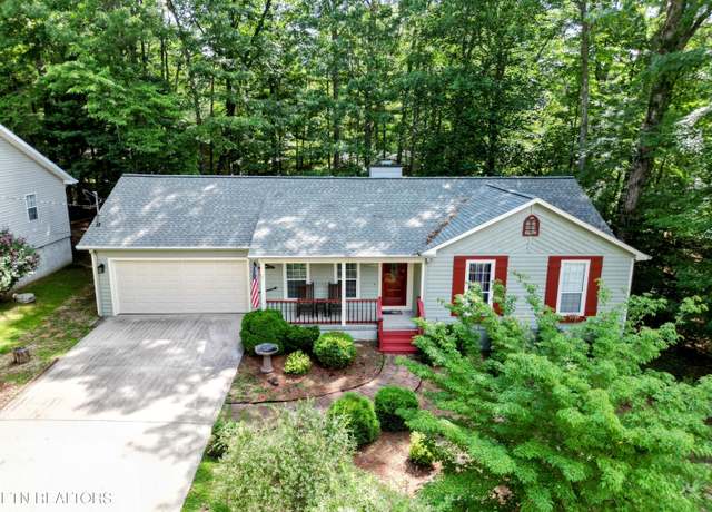 Property at 105 Highgate Dr, Crossville, TN 38558, 3 beds, 2 baths