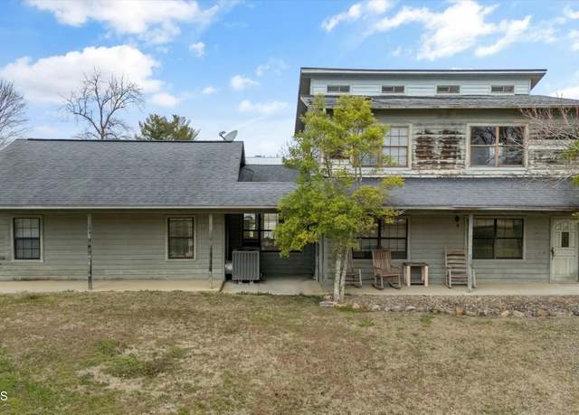 Property at 1418 Jeffries Hollow Rd, Seymour, TN 37865, 3 beds, 2 baths