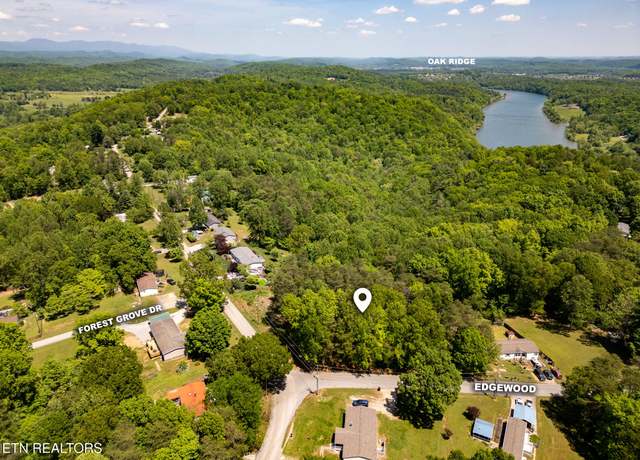 Property at 103 Edgewood Dr, Harriman, TN 37748
