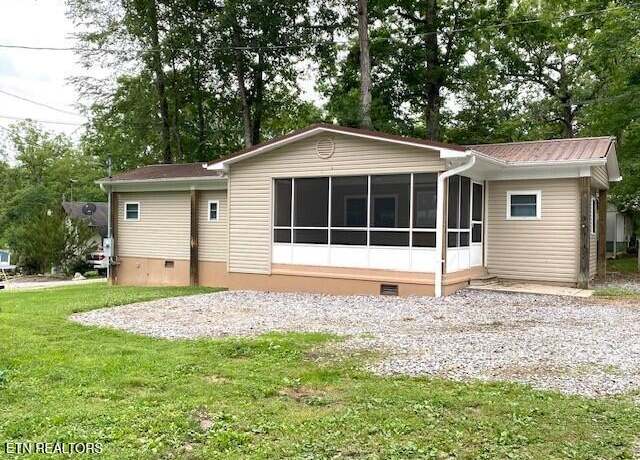 Property at 1219 Fishermans Way, Sevierville, TN 37876, 2 beds, 1 bath