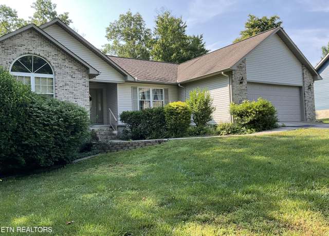 Property at 186 Daybreak Ln, Crossville, TN 38571, 3 beds, 2 baths