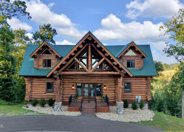 Property at 2715 Red Sky Dr, Sevierville, TN 37862, 4 beds, 4.5 baths
