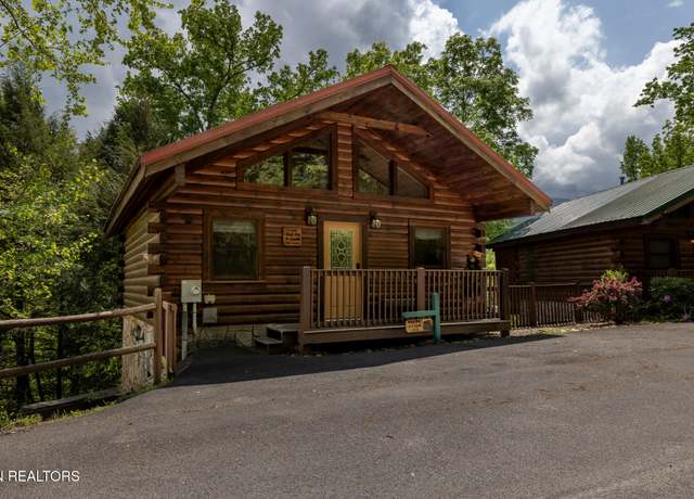 Property at 1745 Mountain Shadows Way, Gatlinburg, TN 37738, 1 bed, 1 bath