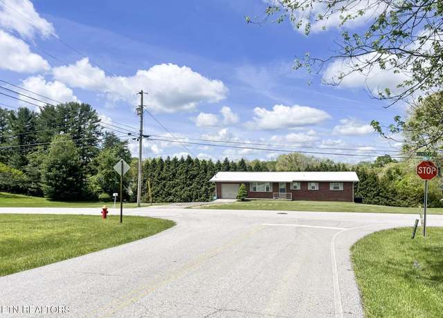 Property at 164 Sunset Dr, Crossville, TN 38555, 2 beds, 2 baths