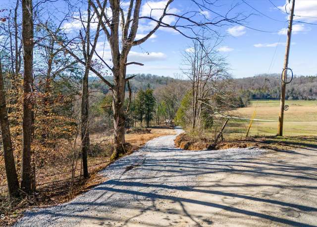 Property at 331 Blackburn Ln, Lenoir City, TN 37771