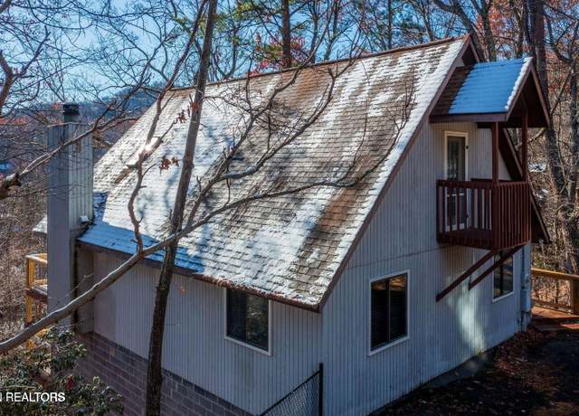 Property at 1037 Ski View Dr Dr, Gatlinburg, TN 37738, 3 beds, 3 baths