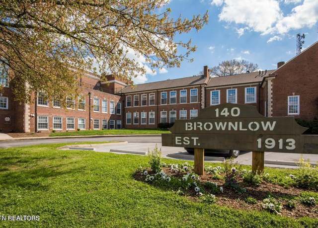 Property at 140 E Glenwood Ave #121, Knoxville, TN 37917, 2 beds, 2 baths