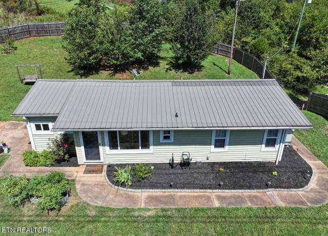 Property at 6940 Chapman Hwy, Knoxville, TN 37920, 3 beds, 1 bath