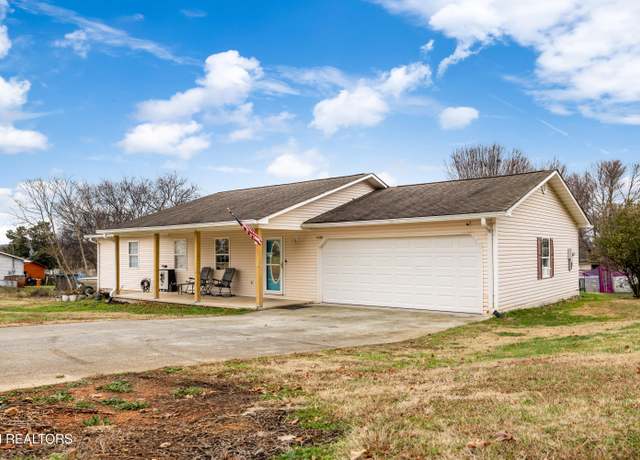 Property at 1989 Chestnut St, Sweetwater, TN 37874, 3 beds, 2 baths