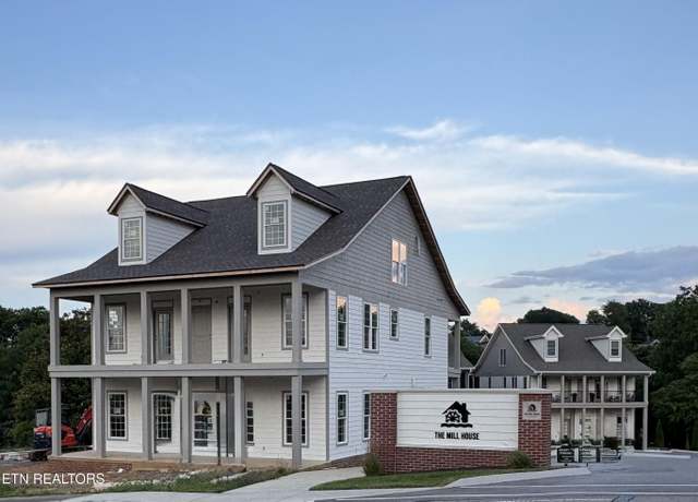 Property at 404 E Church Ave, Maryville, TN 37804, 1 bed, 1 bath