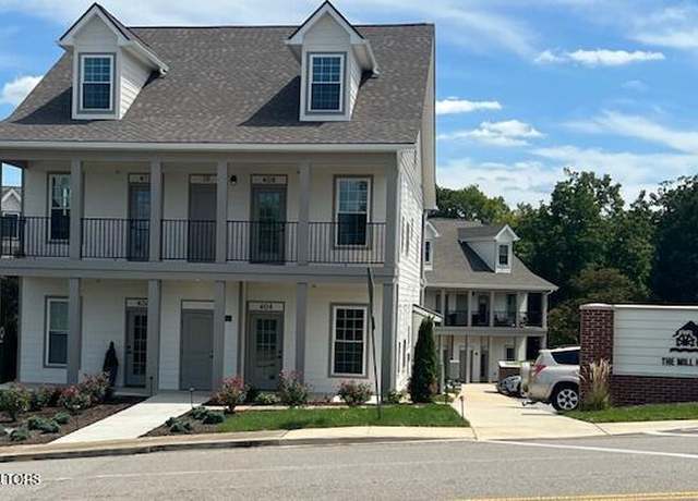 Property at 404 E Church Ave, Maryville, TN 37804, 1 bed, 1 bath