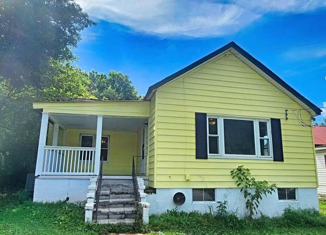 Property at 308 E Prospect St, Lafollette, TN 37766, 3 beds, 1 bath