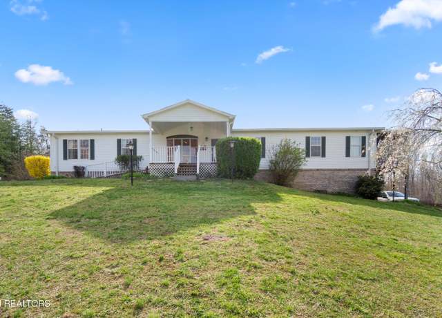 Property at 2142 Brewer Rd, Crossville, TN 38572, 3 beds, 3.5 baths