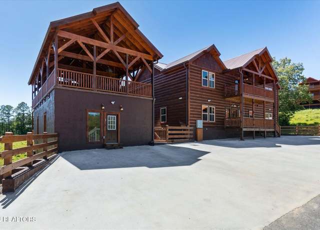 Property at 753 Bethlehem Way, Sevierville, TN 37876, 8 beds, 8.5 baths