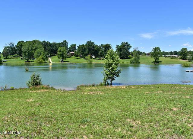 Property at 2275 Chestnut Hill Road Rd, Dandridge, TN 37725