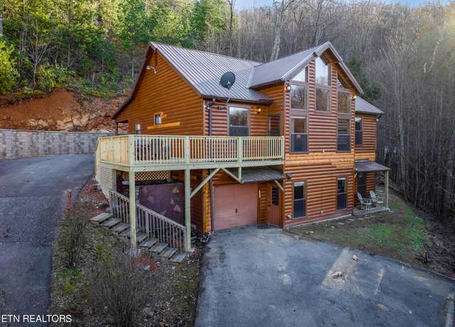 Property at 3110 Cove Ridge Way, Sevierville, TN 37862, 3 beds, 4 baths