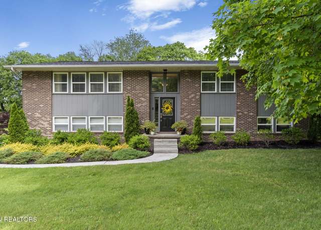 Property at 1716 El Prado Dr, Knoxville, TN 37922, 5 beds, 3 baths