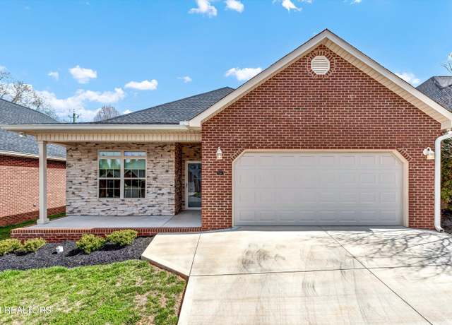 Property at 7528 School View Way, Knoxville, TN 37938, 3 beds, 2 baths