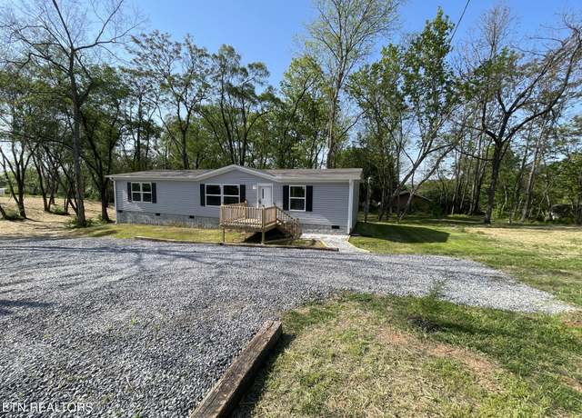 Property at 1517 Sweetwater Vonore Rd, Sweetwater, TN 37874, 3 beds, 2 baths