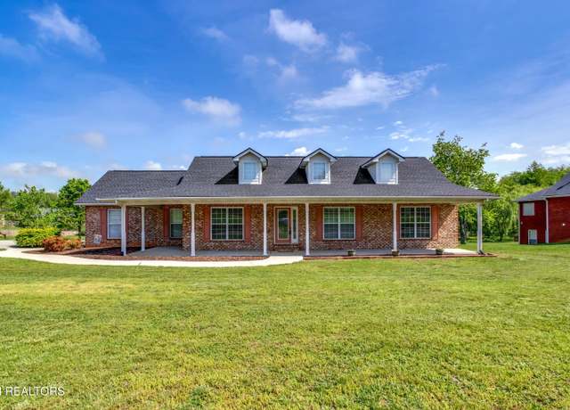 Property at 145 Portland Dr, Lenoir City, TN 37771, 3 beds, 2 baths