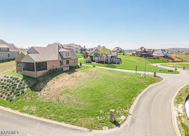 Property at 176 Champions Way, Lenoir City, TN 37772