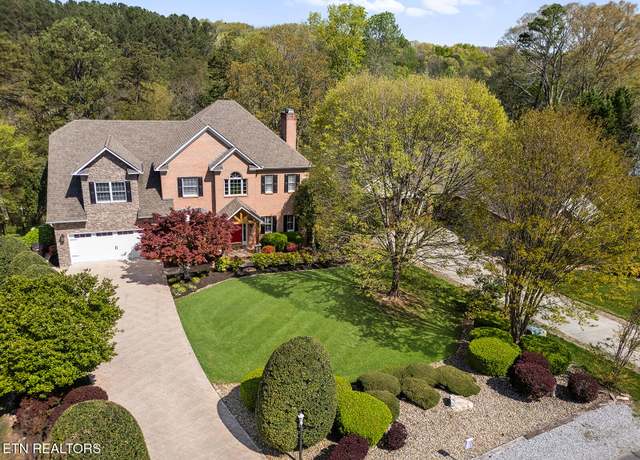 Property at 231 Chuniloti Way, Loudon, TN 37774, 4 beds, 4.5 baths