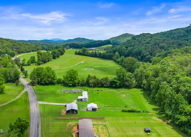 Property at 1458 Belltown Rd, Tellico Plains, TN 37385, 2 beds, 2 baths