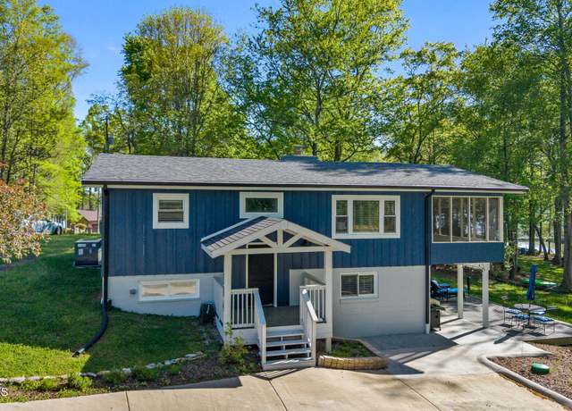 Property at 104 Christley Ln, Ten Mile, TN 37880, 3 beds, 2.5 baths