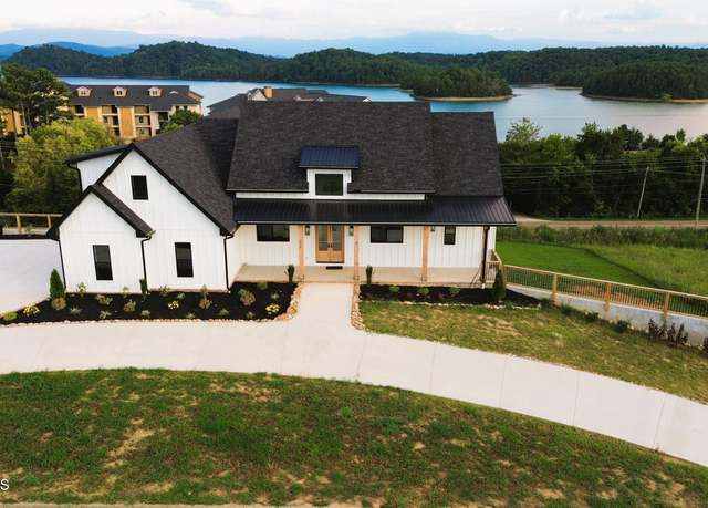 Property at 206 Eagle View Dr, Dandridge, TN 37725, 4 beds, 5 baths