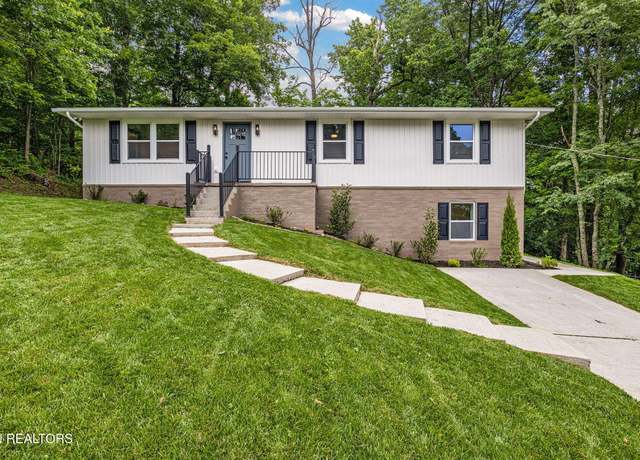 Property at 6112 NE Northcrest Cir, Knoxville, TN 37918, 4 beds, 3 baths
