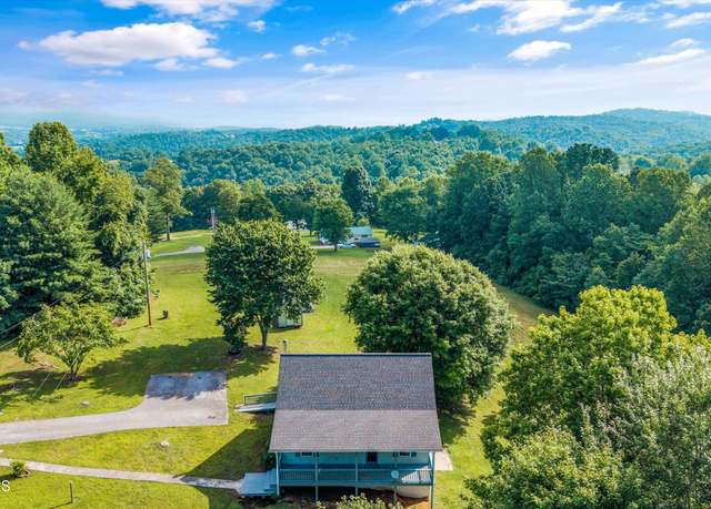 Property at 270 Lynn Ln, Lafollette, TN 37766, 4 beds, 2.5 baths