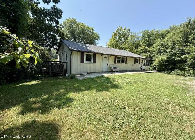 Property at 6202 Strawberry Plain Pike, Knoxville, TN 37914, 3 beds, 1 bath