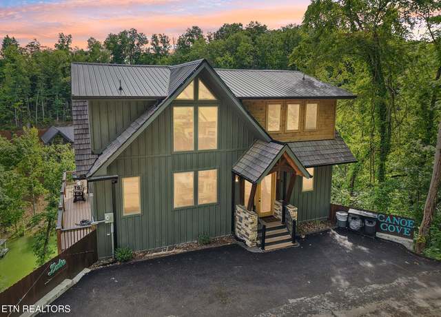 Property at 134 Jolene Way, Sevierville, TN 37876, 3 beds, 4 baths