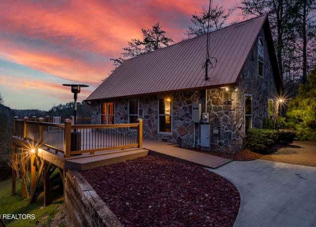 Property at 3325 Tekoa Mountain Way, Sevierville, TN 37876, 2 beds, 2 baths