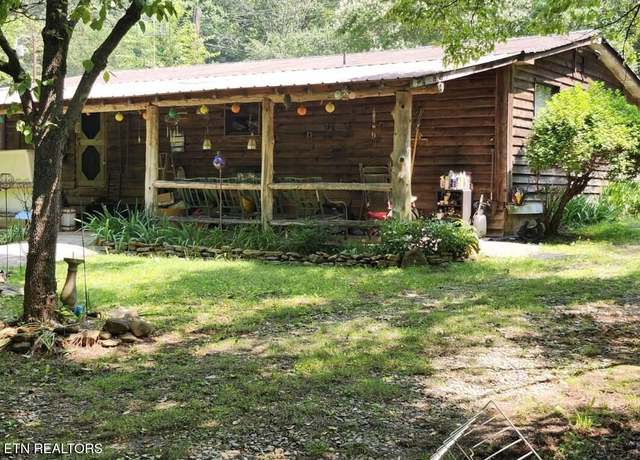 Property at 318 Red Bud Ln, Kingston, TN 37763, 3 beds, 2 baths