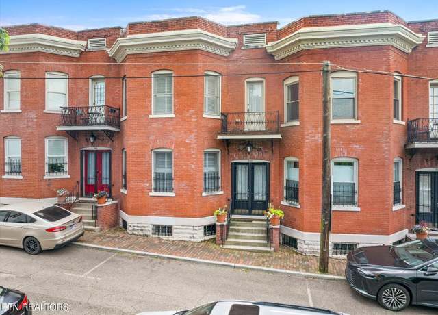 Property at 602 SW Union Ave, Knoxville, TN 37902, 2 beds, 2 baths