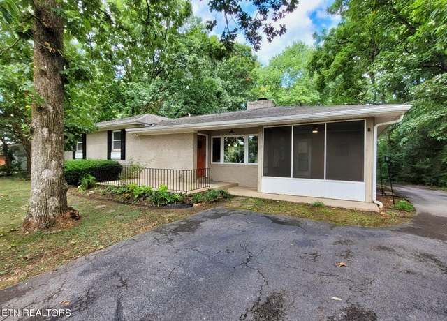 Property at 11153 Sonja Dr, Knoxville, TN 37934, 3 beds, 3 baths
