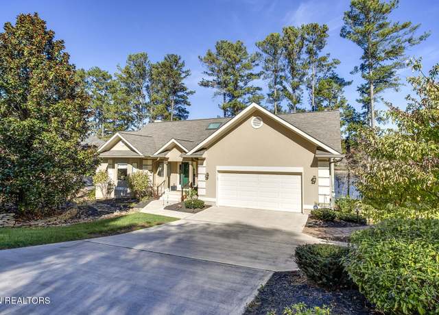 Property at 443 Tanasi Way, Loudon, TN 37774, 3 beds, 2.5 baths
