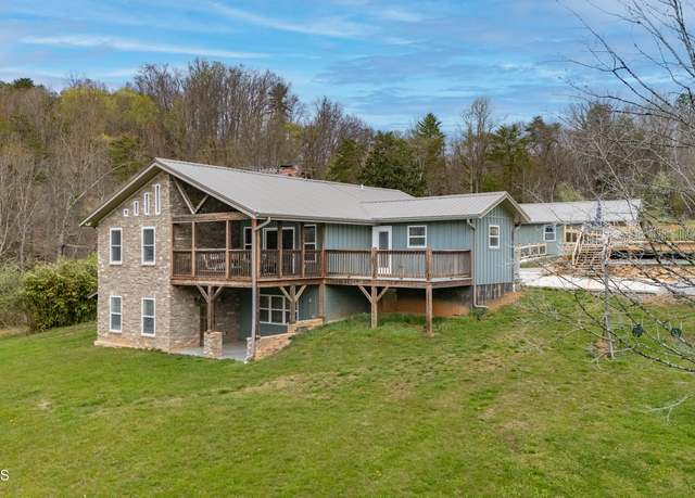 Property at 891 Ness Ln, Greenback, TN 37742, 4 beds, 4 baths