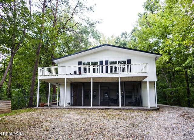 Property at 115 Tanglewood Ln, Caryville, TN 37714, 4 beds, 3 baths