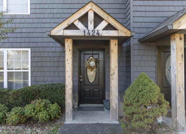 Property at 1424 William Holt Blvd, Sevierville, TN 37862, 2 beds, 2.5 baths