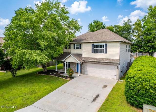 Property at 1207 Elsborn Ridge Rd, Maryville, TN 37801, 5 beds, 3.5 baths