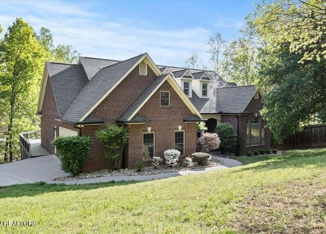 Property at 1121 S Sequoyah Dr, Friendsville, TN 37737, 4 beds, 4 baths